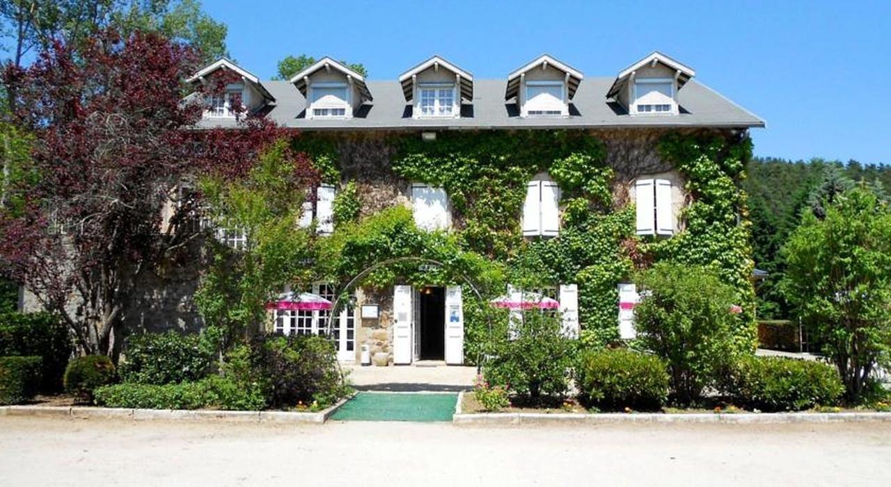 Hotel Restaurant Du Moulin De Barette Blavozy Exterior foto